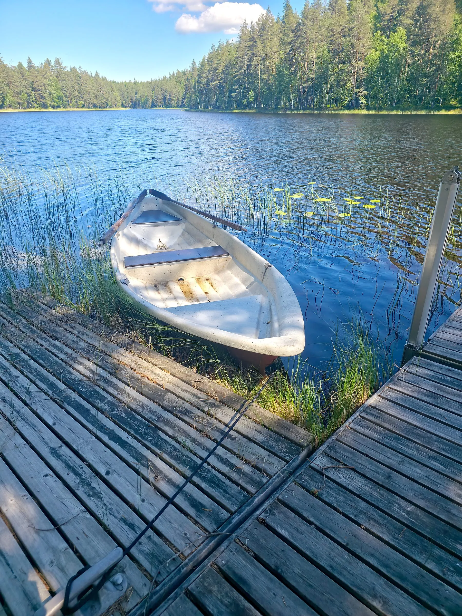 Soutuvene järvellä